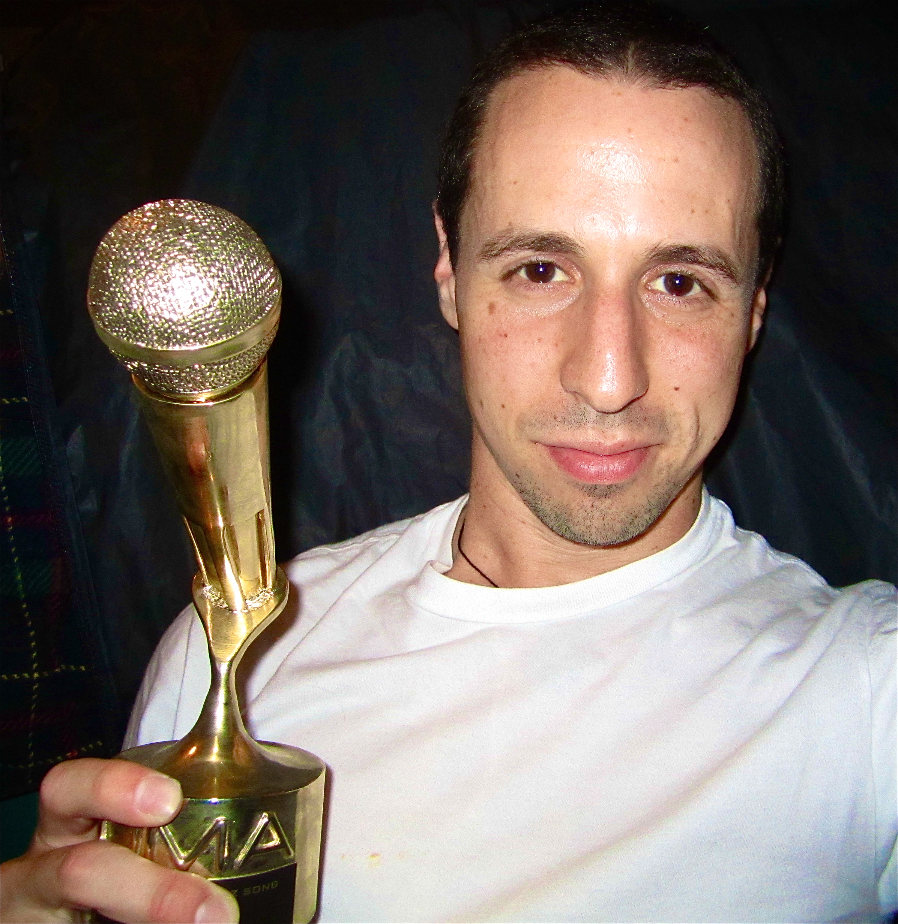 Avi Wisnia OutMusic Award Outstanding Jazz Song The Back Of Your Hand