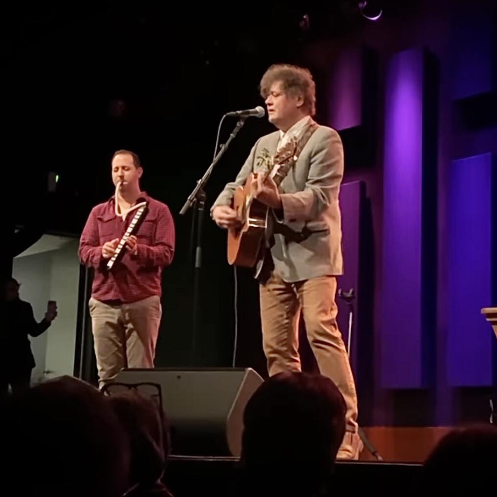 Ron Sexsmith and Avi Wisnia on stage at World Cafe Feb2023